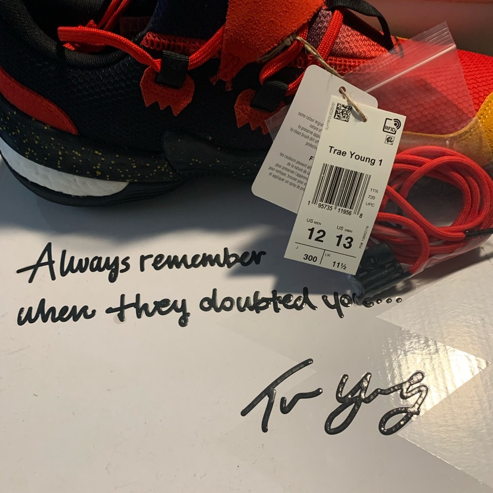 Trae Young Adidas 1 GY3772 Basketball Shoes - Picture 7 of 11